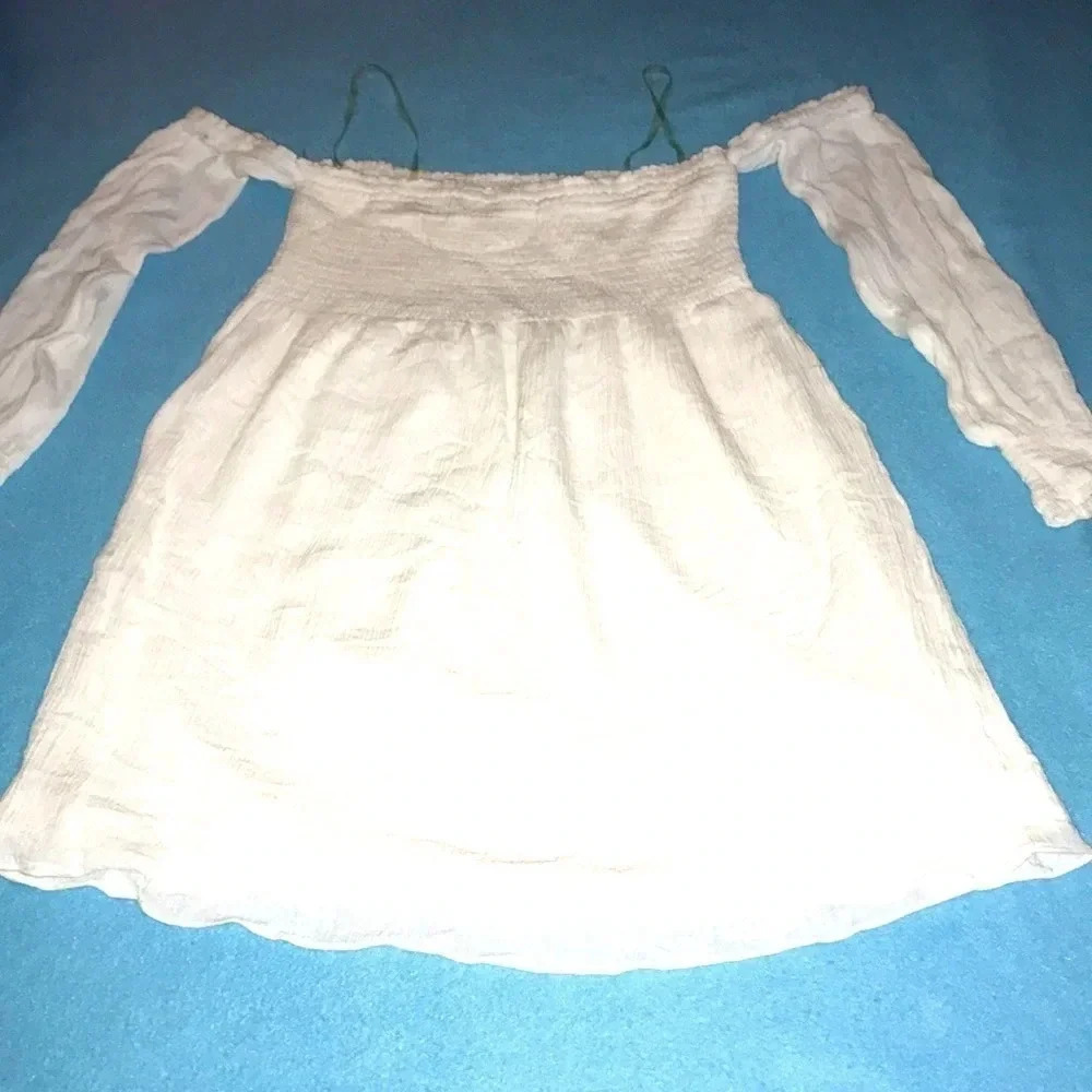 𝅺DO+BE smocked top gauzy off shoulder lined stretchy soft white boho NEW size M